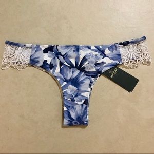 🌸NWT Hollister Cheeky Bikini Bottom